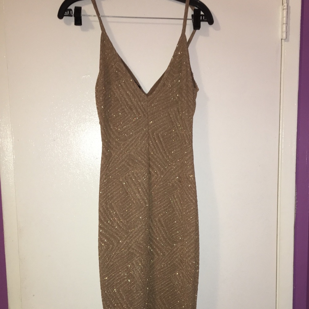 New(never used) gold dress - Picture 2 of 2